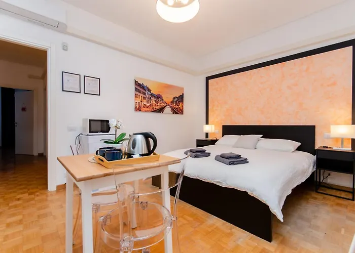 Orange Room