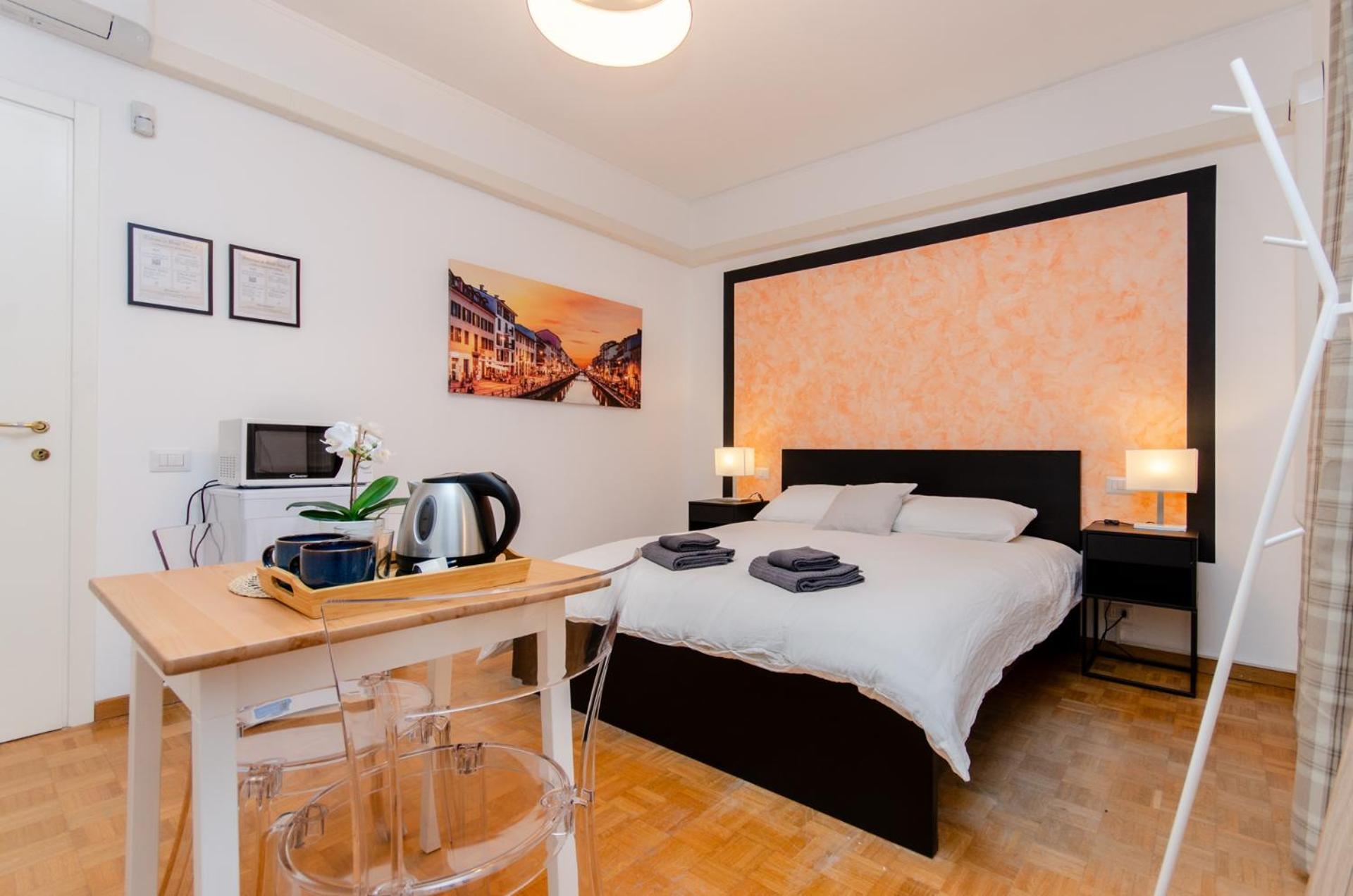 Orange Milan